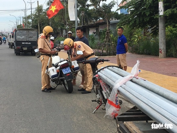 Đề nghị tạm giữ biển số xe vi phạm thay vì giữ xe
