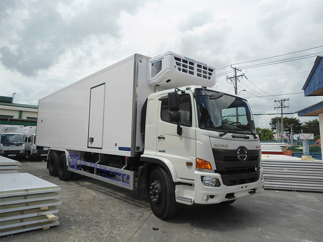 xe tai hino cu