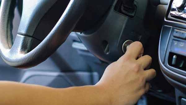 Xe hao nhiên liệu bất thường cần phải làm gì 